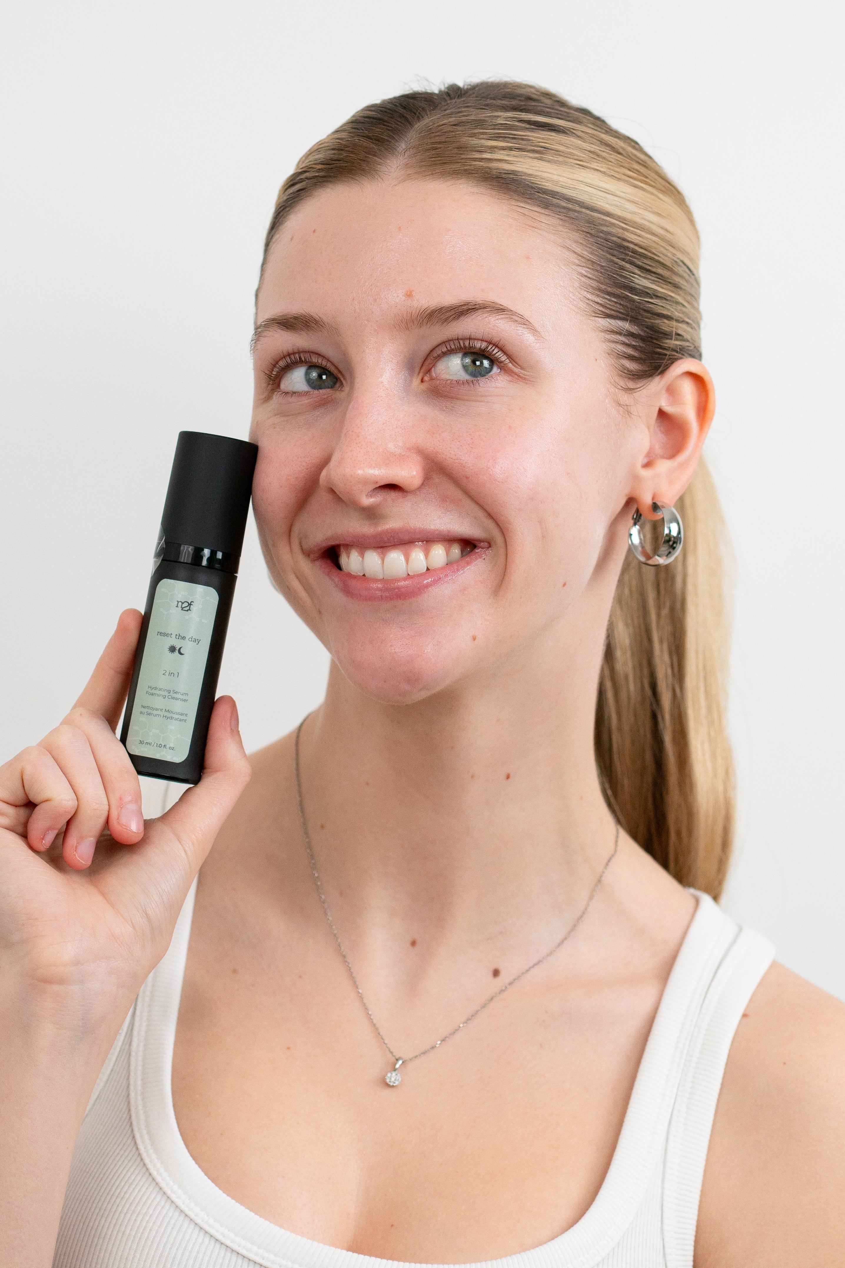 ファンデーション NOEVIA- SPECIALE DAYSERUM L2 SPF20 35g